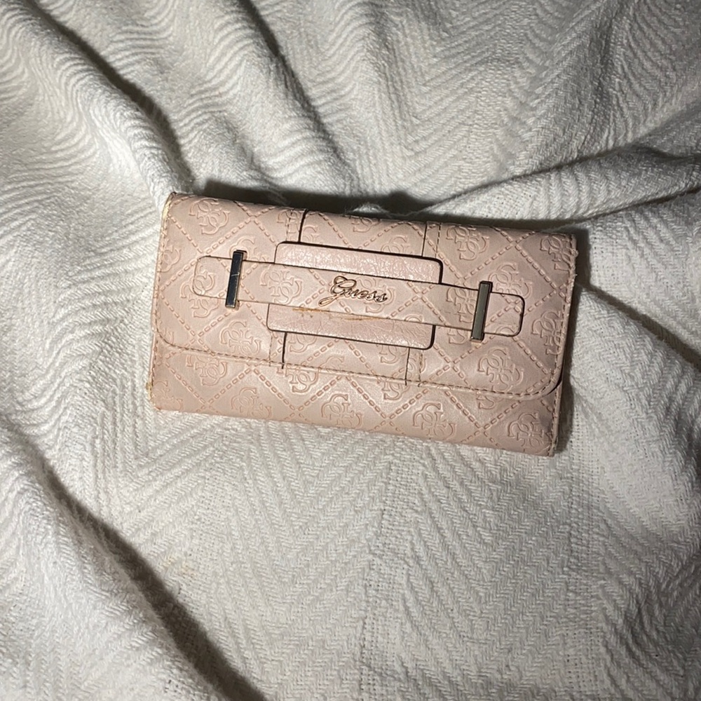 Guess wallet